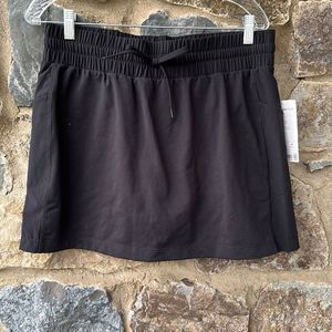 NWT Athleta Black Excursion Hybrid Skort Size Medium